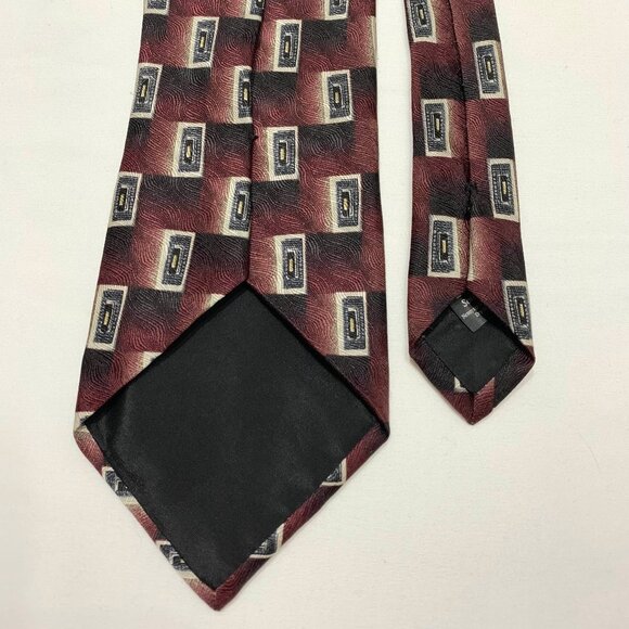 Trump Arrow 100% Silk Tie Red Black White Geometric Square Cassette Tape Pattern - Picture 6 of 6